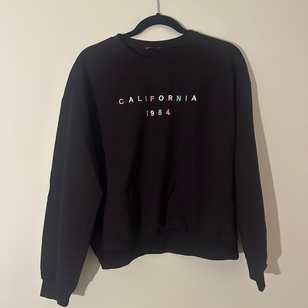 black embroidered California crewneck